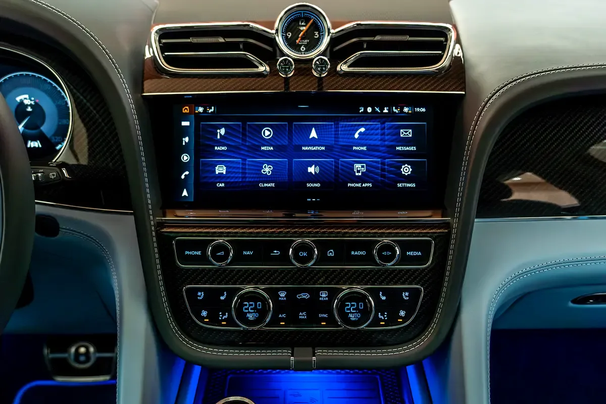 Bentley Bentayga 6.0 AT 4WD (635 hp) - 13