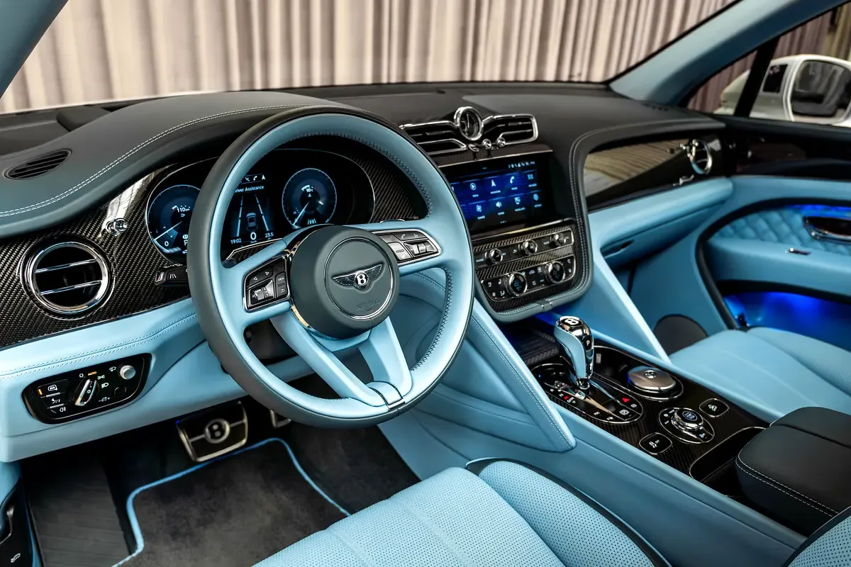 Bentley Bentayga 6.0 AT 4WD (635 hp) - 14