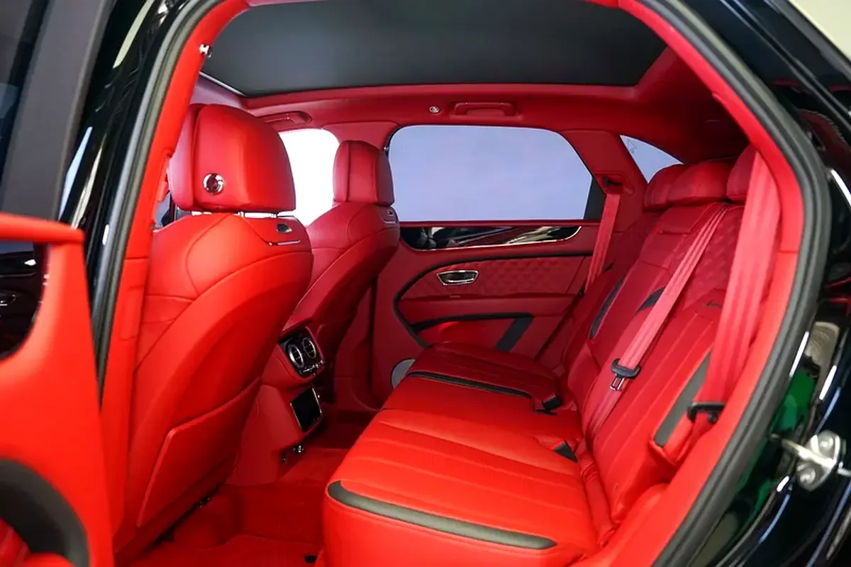 Bentley Bentayga 6.0 AT 4WD (635 hp) - 10