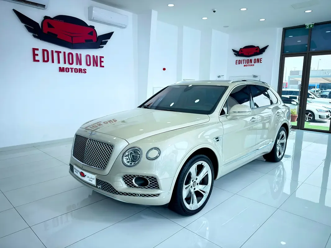 Bentley Bentayga 6.0 AT AWD (635 hp)
