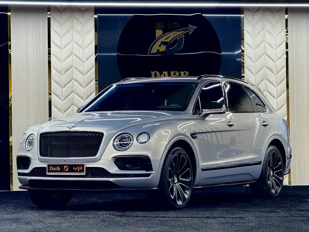 Bentley Bentayga 6.0 AT AWD (635 hp)