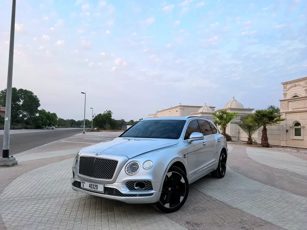 Bentley Bentayga 6.0 AT AWD (635 hp) - 2