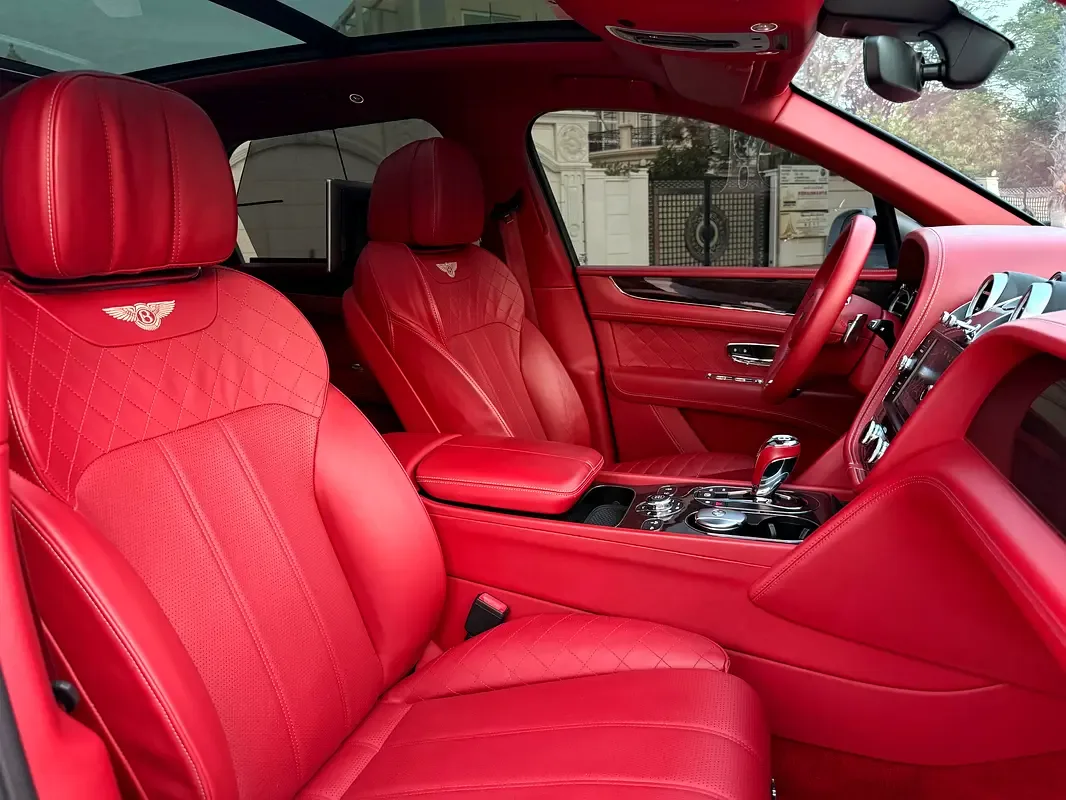 Bentley Bentayga 6.0 AT AWD (635 hp) - 6