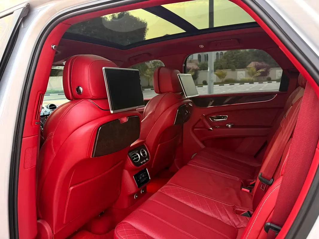 Bentley Bentayga 6.0 AT AWD (635 hp) - 7