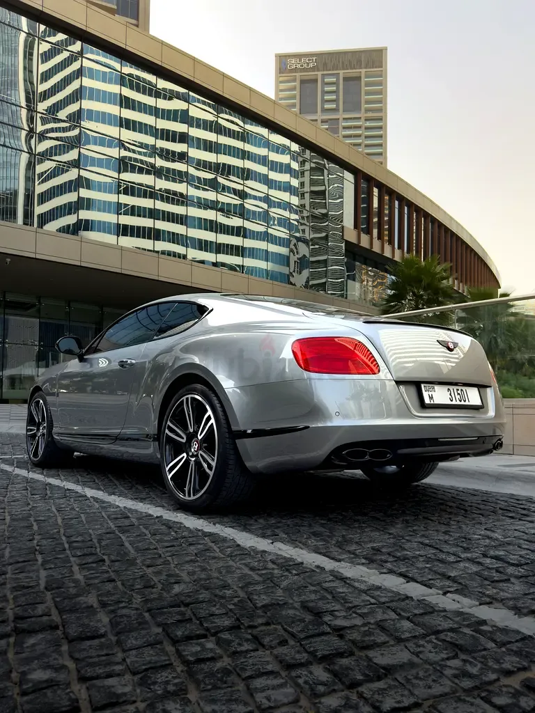 Bentley Continental 6.0 AT (560 hp) - 13