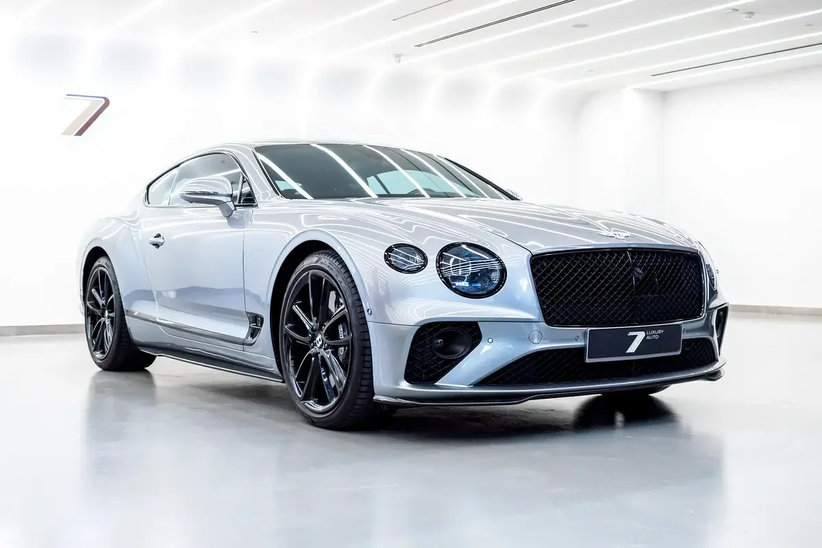 Bentley Continental GT 4.0 AMT AWD (550 حصان) - 2