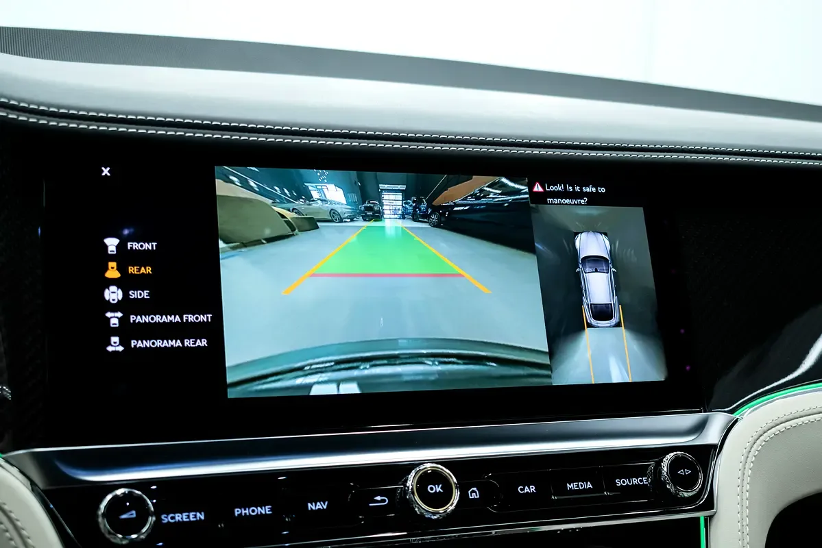 Bentley Continental GT 4.0 AMT AWD (550 حصان) - 15