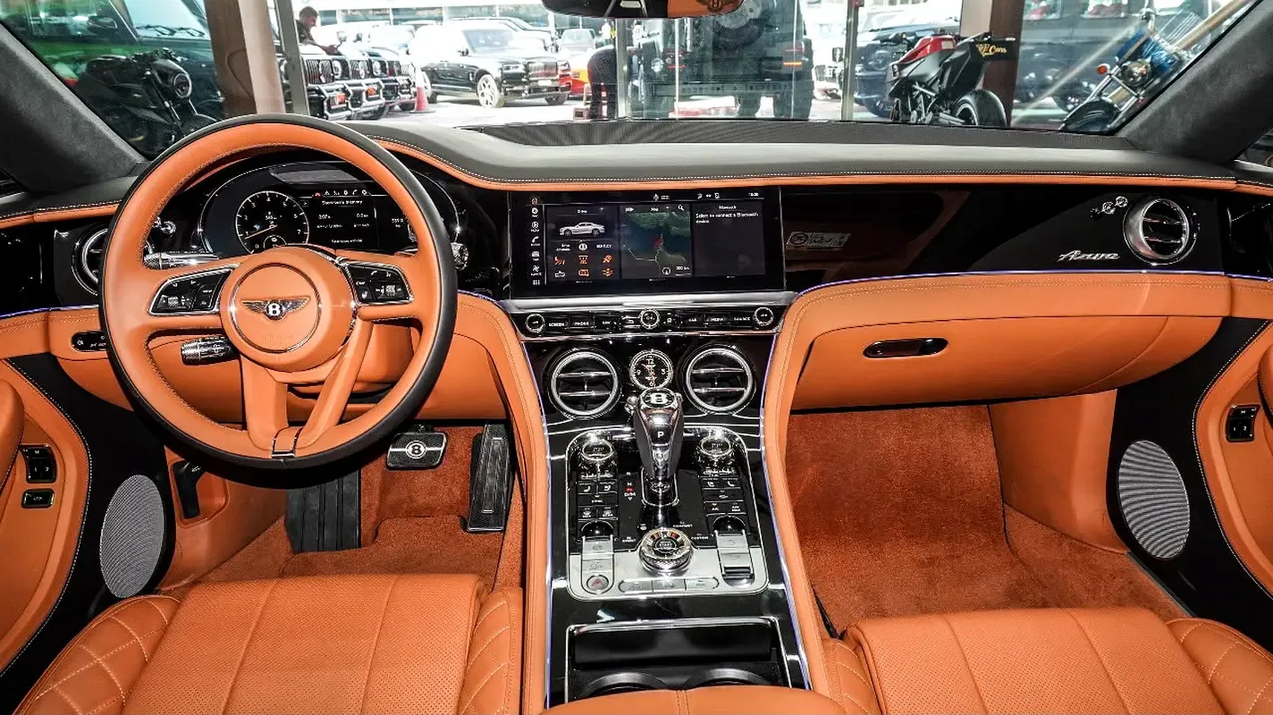 Bentley Continental GT 4.0 AMT AWD (550 حصان) - 12