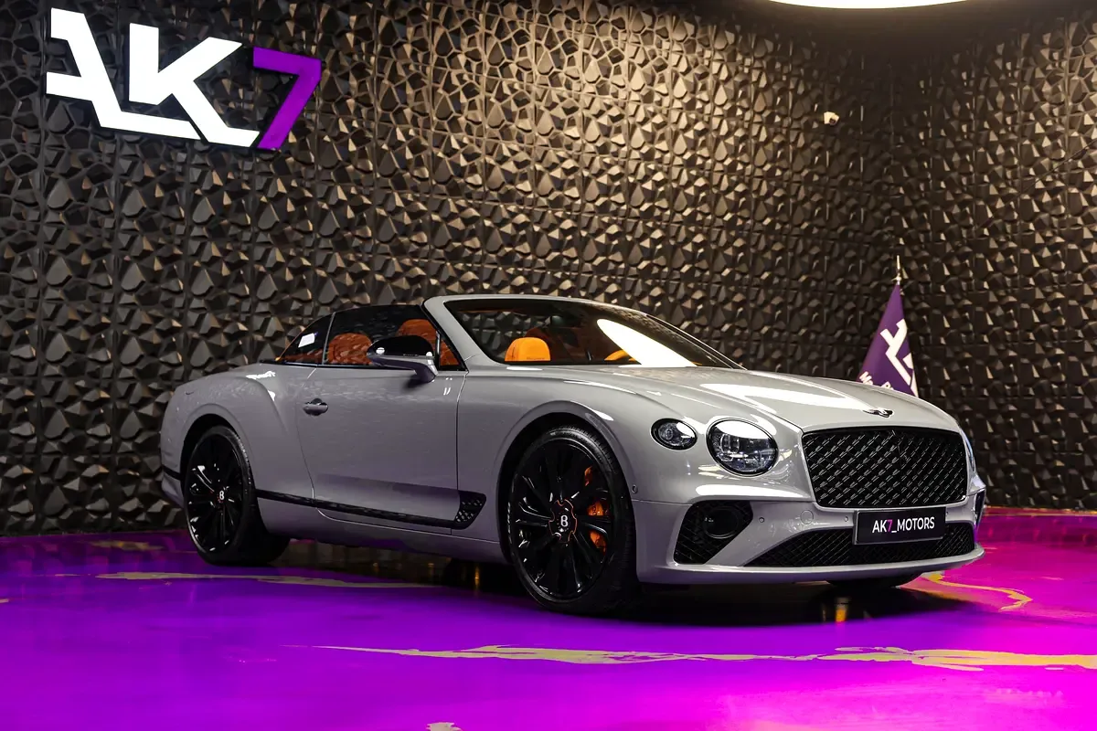 Bentley Continental GT 4.0 AMT AWD (550 حصان) - 2