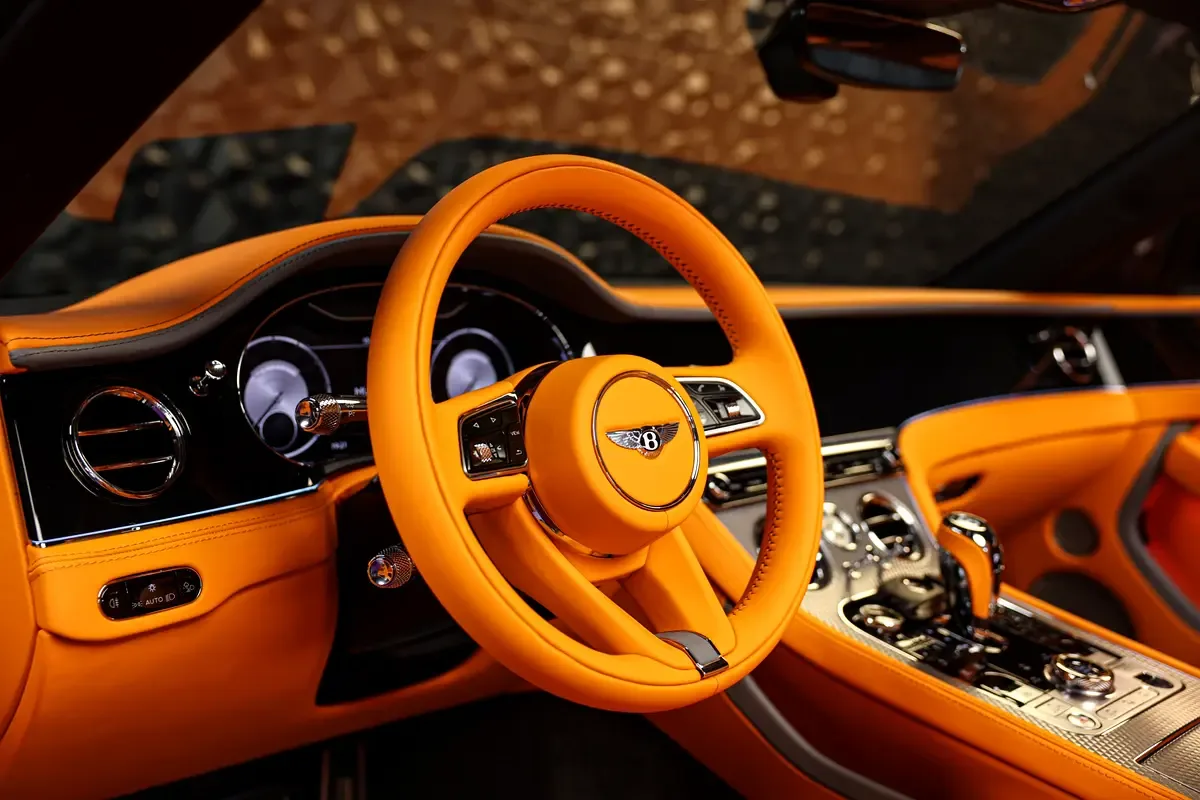 Bentley Continental GT 4.0 AMT AWD (550 حصان) - 7