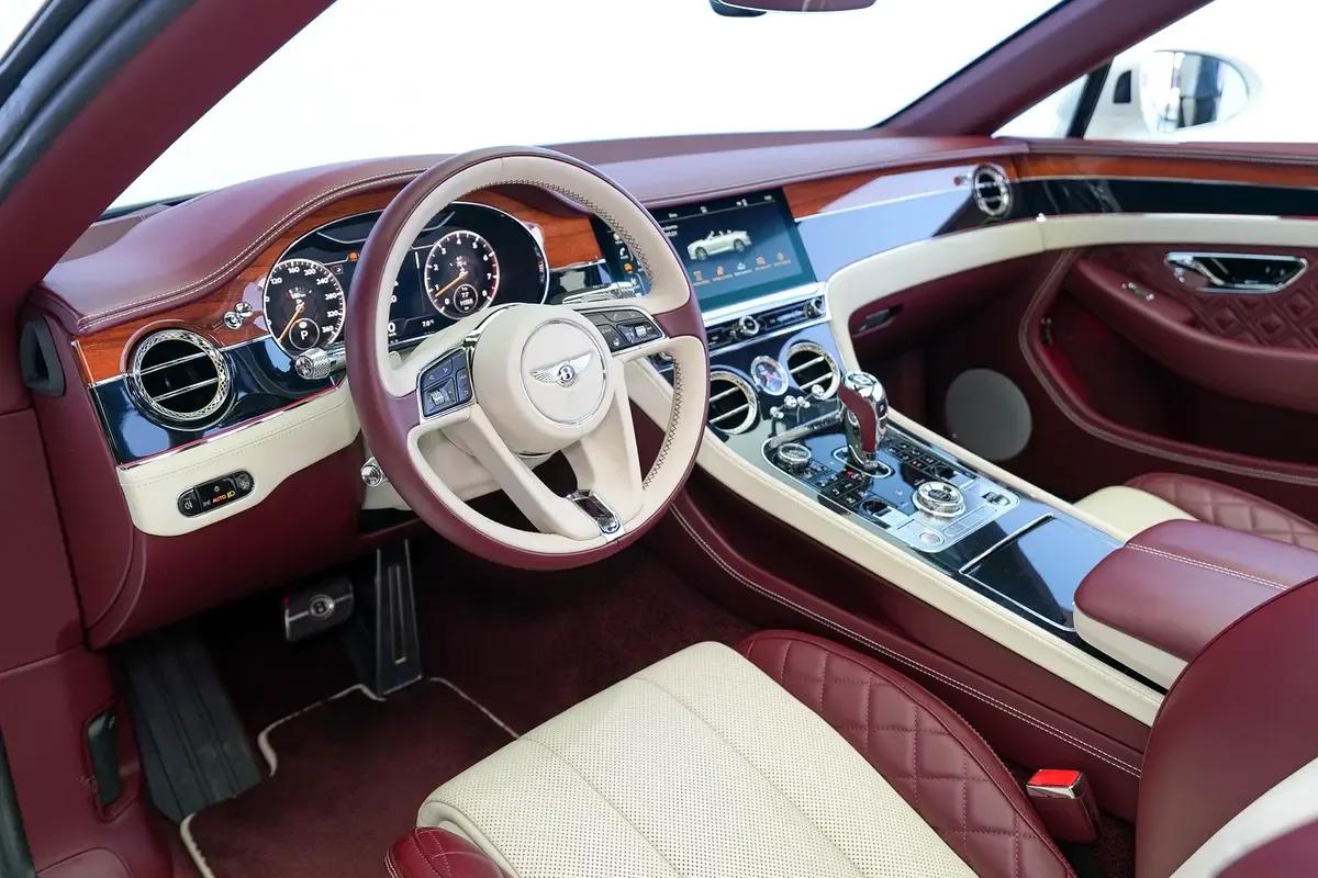 Bentley Continental GT 6.0 AMT AWD (659 hp) - 3