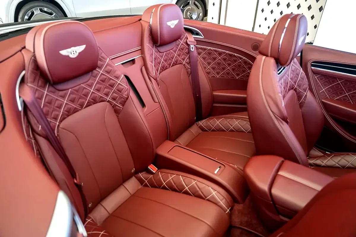 Bentley Continental GT 6.0 AMT AWD (659 حصان) - 17