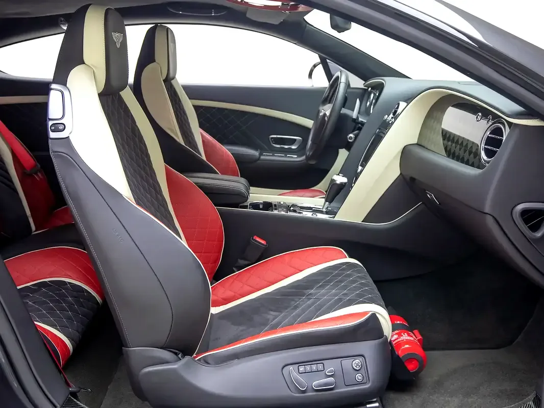 Bentley Continental GT 6.0 AMT AWD (659 حصان) - 11