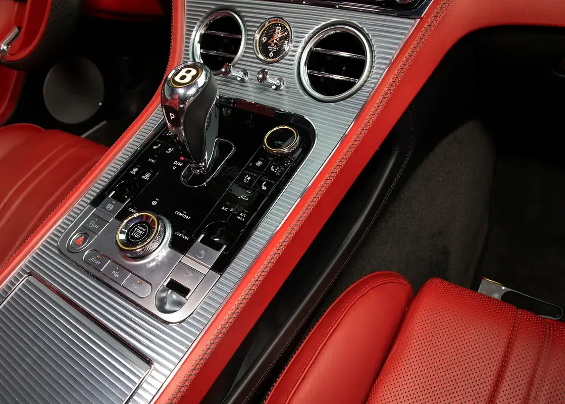 Bentley Continental GT 6.0 AMT AWD (659 حصان) - 12