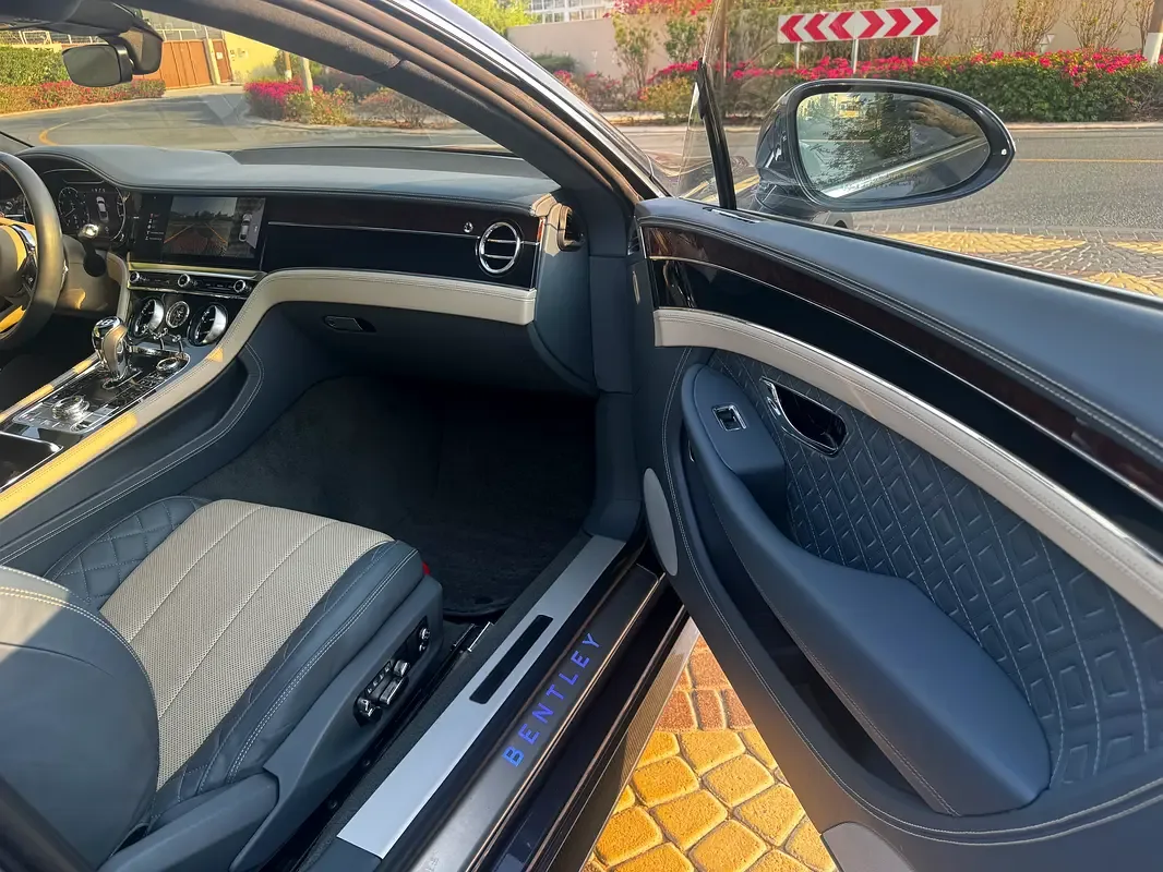 Bentley Continental GT 6.0 AWD AMT (635 hp) - 16