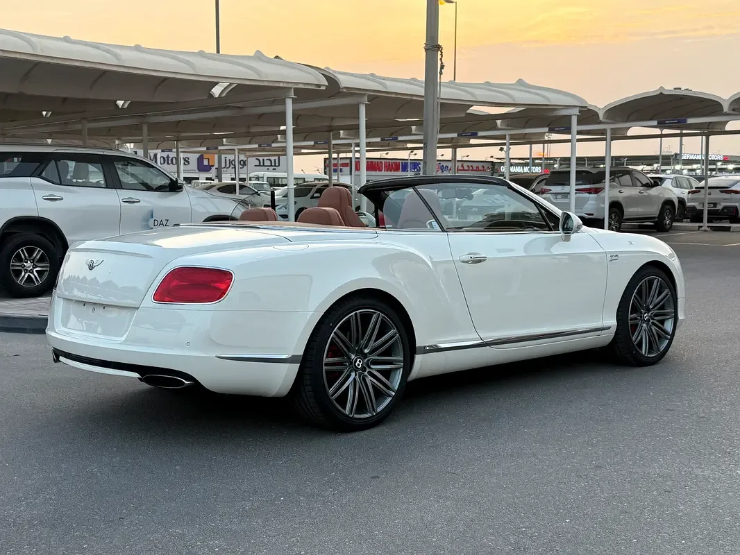 Bentley Continental GT 6.0 AWD AT (625 حصان) - 7