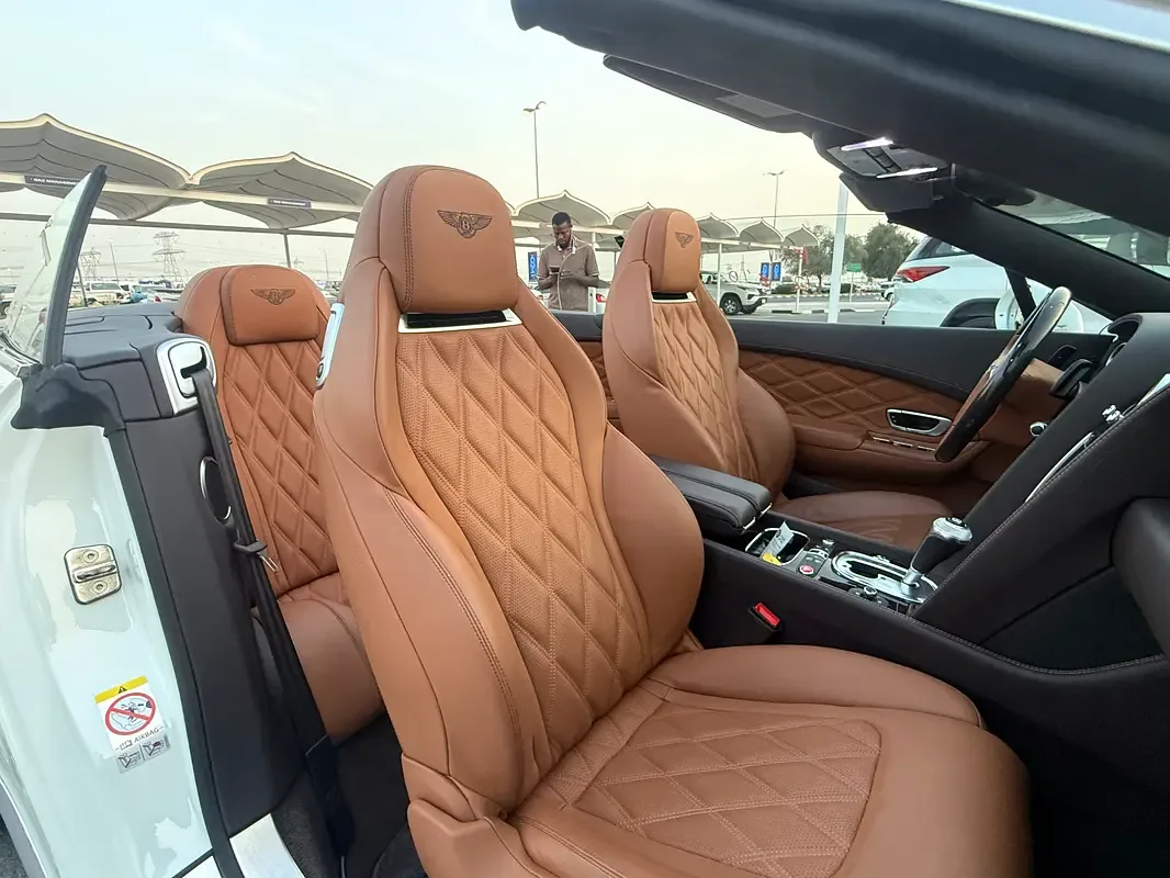 Bentley Continental GT 6.0 AWD AT (625 حصان) - 11