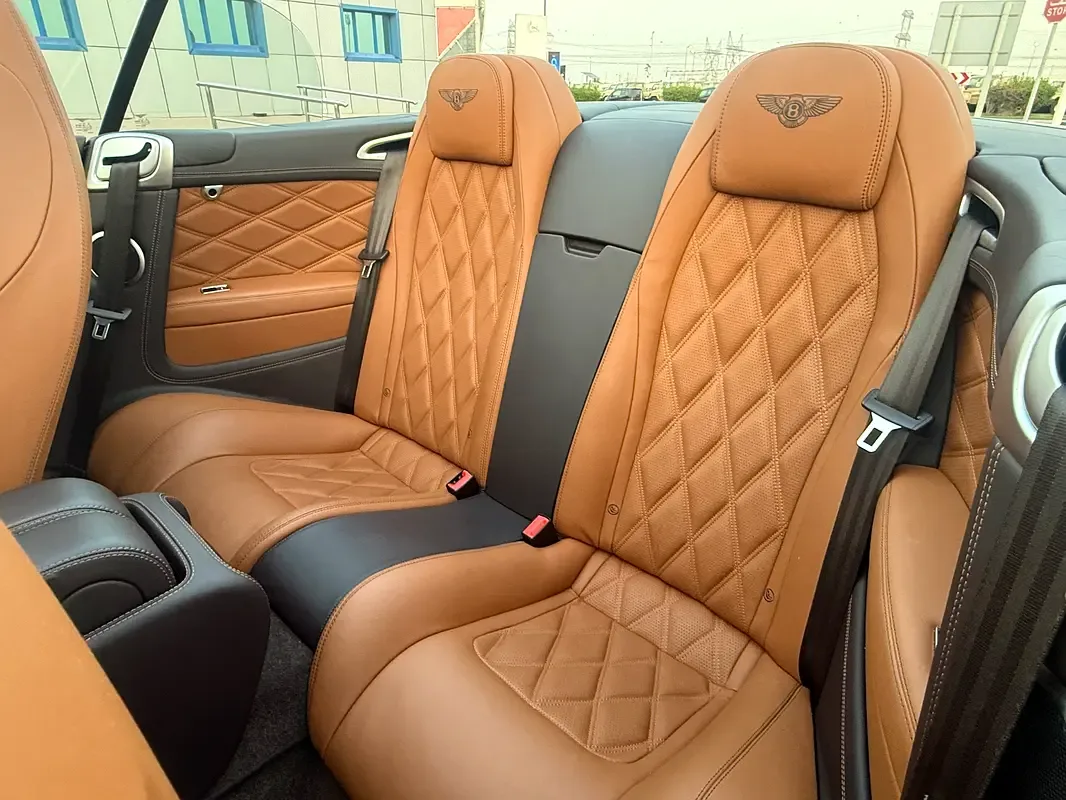 Bentley Continental GT 6.0 AWD AT (625 حصان) - 12