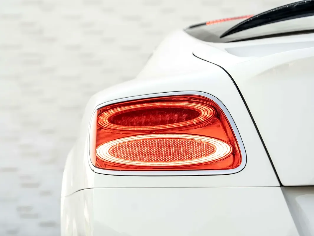 Bentley Continental GT 6.0 W12 AWD AT (642 hp) - 6