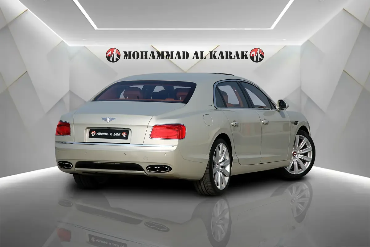 Bentley Flying Spur 4.0 V8 AWD AT (507 حصان) - 6