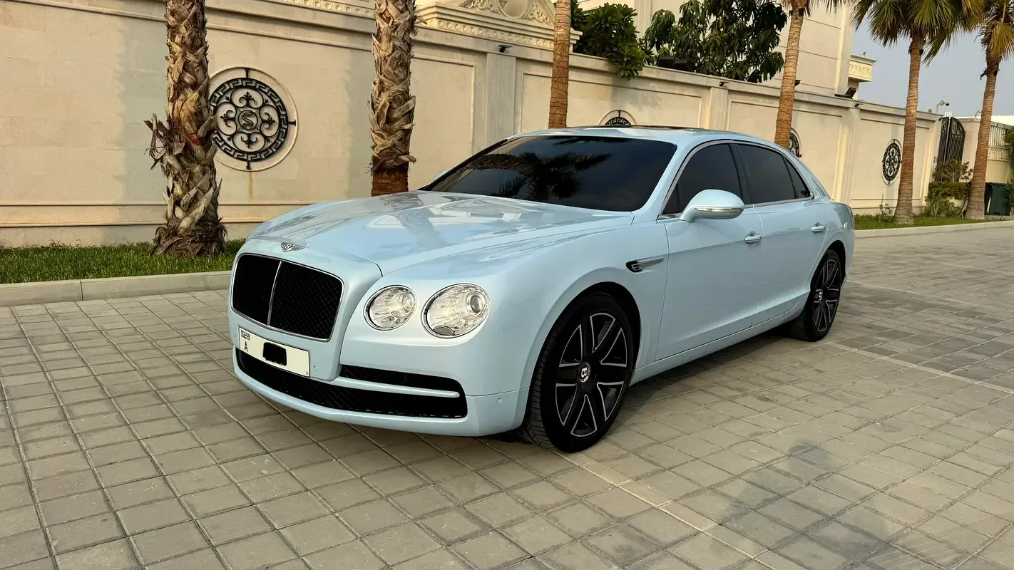 Bentley Flying Spur 4.0 V8 AWD AT (507 hp)