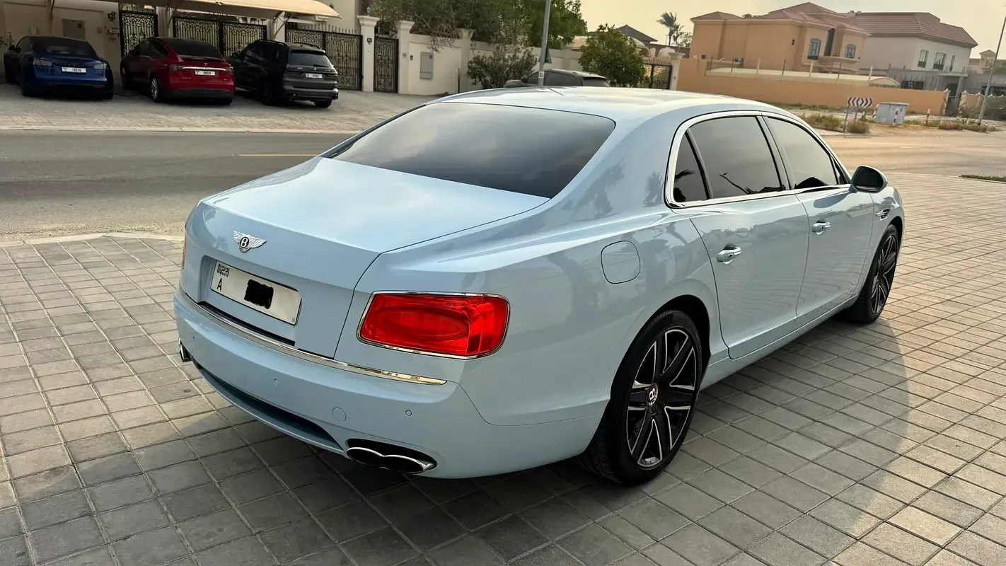 Bentley Flying Spur 4.0 V8 AWD AT (507 حصان) - 4