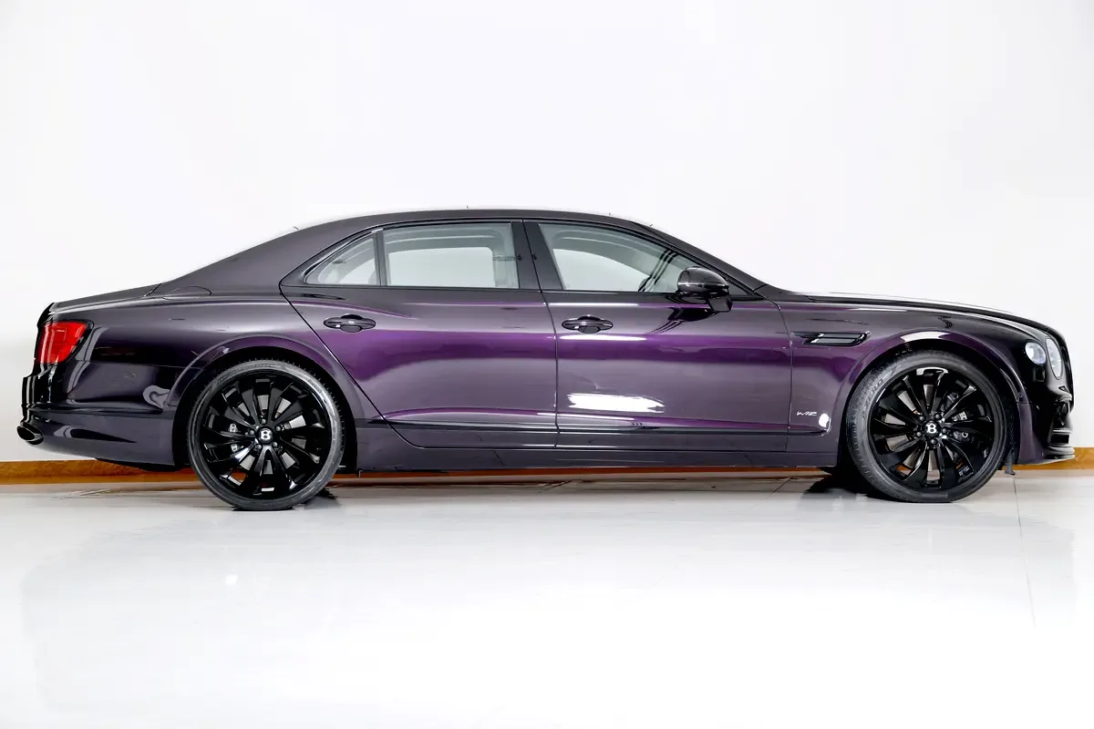 Bentley Flying Spur 6.0 AMT AWD (635 حصان) - 4