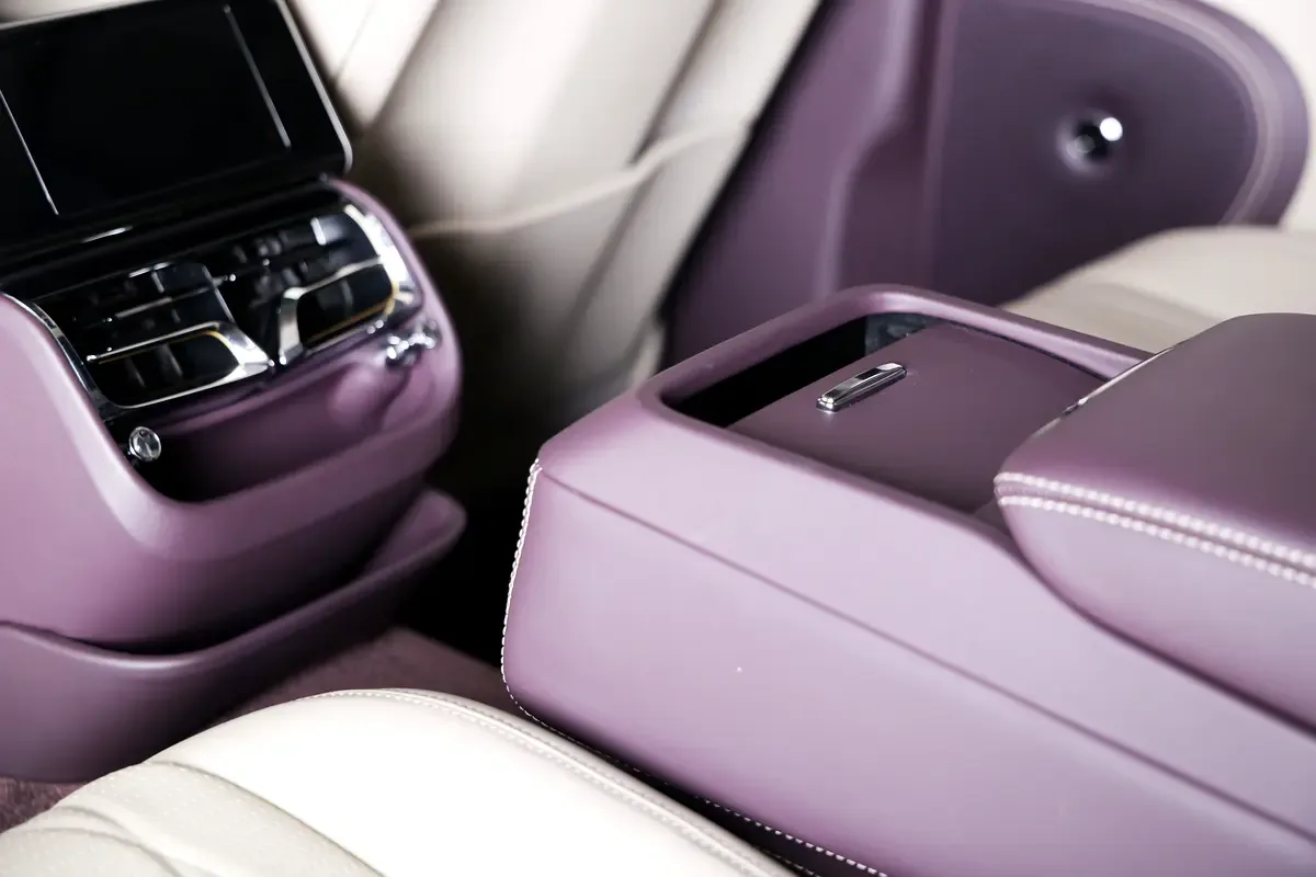 Bentley Flying Spur 6.0 AMT AWD (635 حصان) - 12