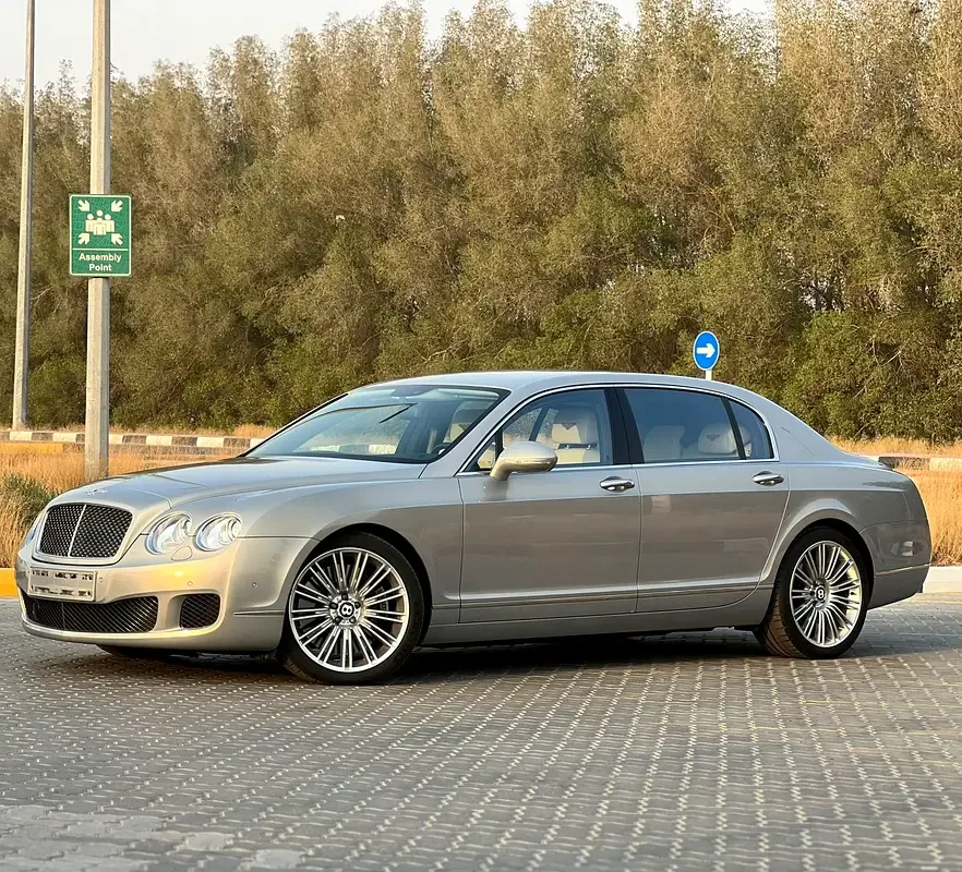 Bentley Flying Spur 6.0 AT AWD (635 hp) - 2