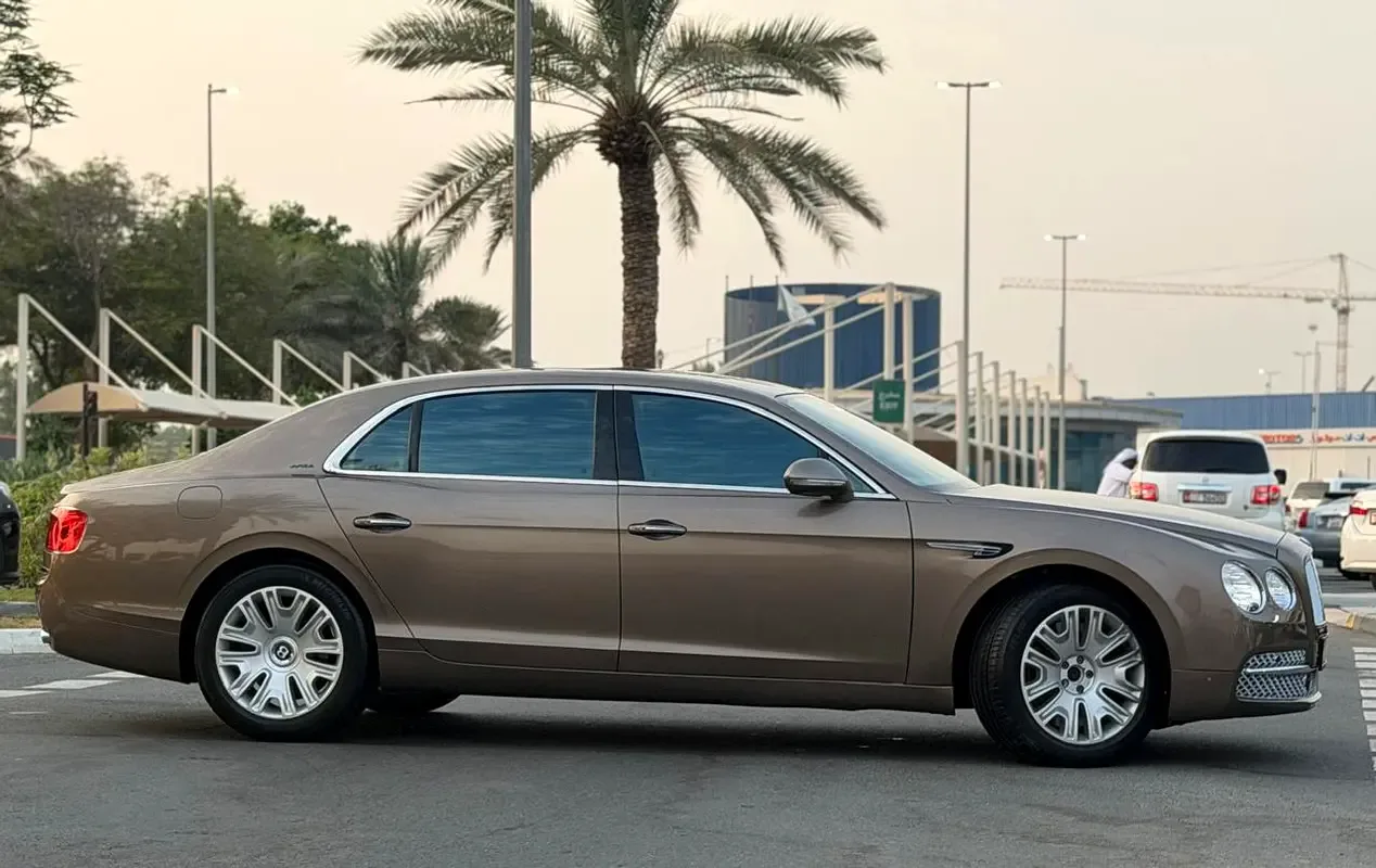 Bentley Flying Spur 6.0 W12 AWD AT (625 hp) - 2