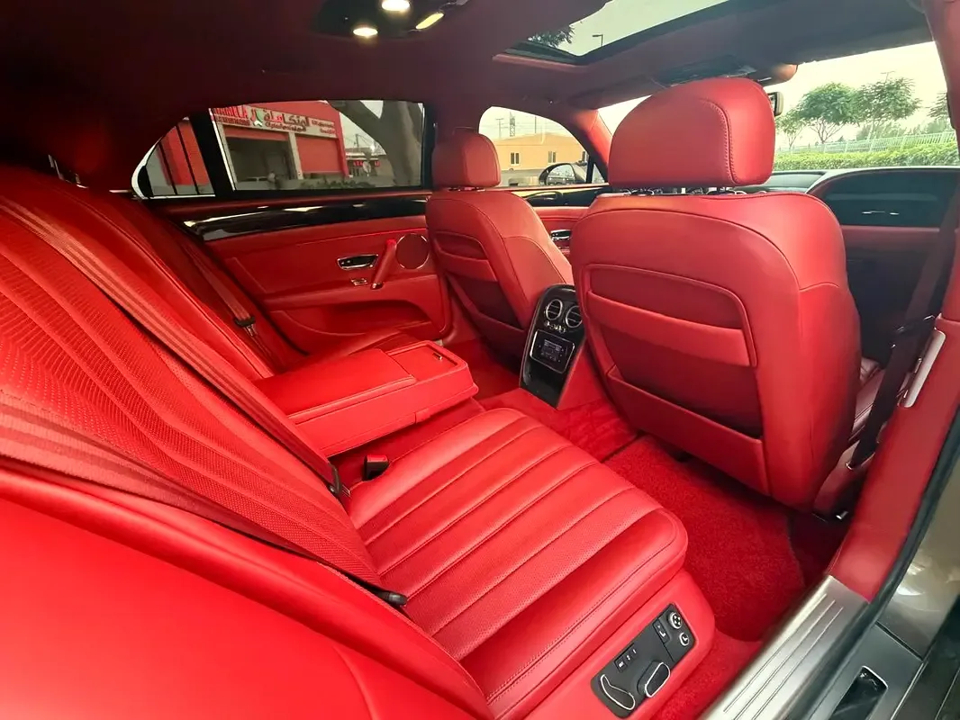 Bentley Flying Spur 6.0 W12 AWD AT (625 hp) - 19