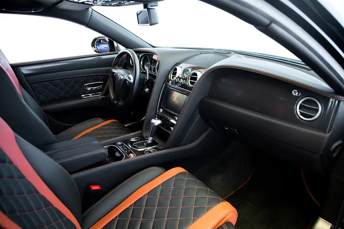 Bentley Flying Spur 6.0 W12 AWD AT (625 حصان) - 14
