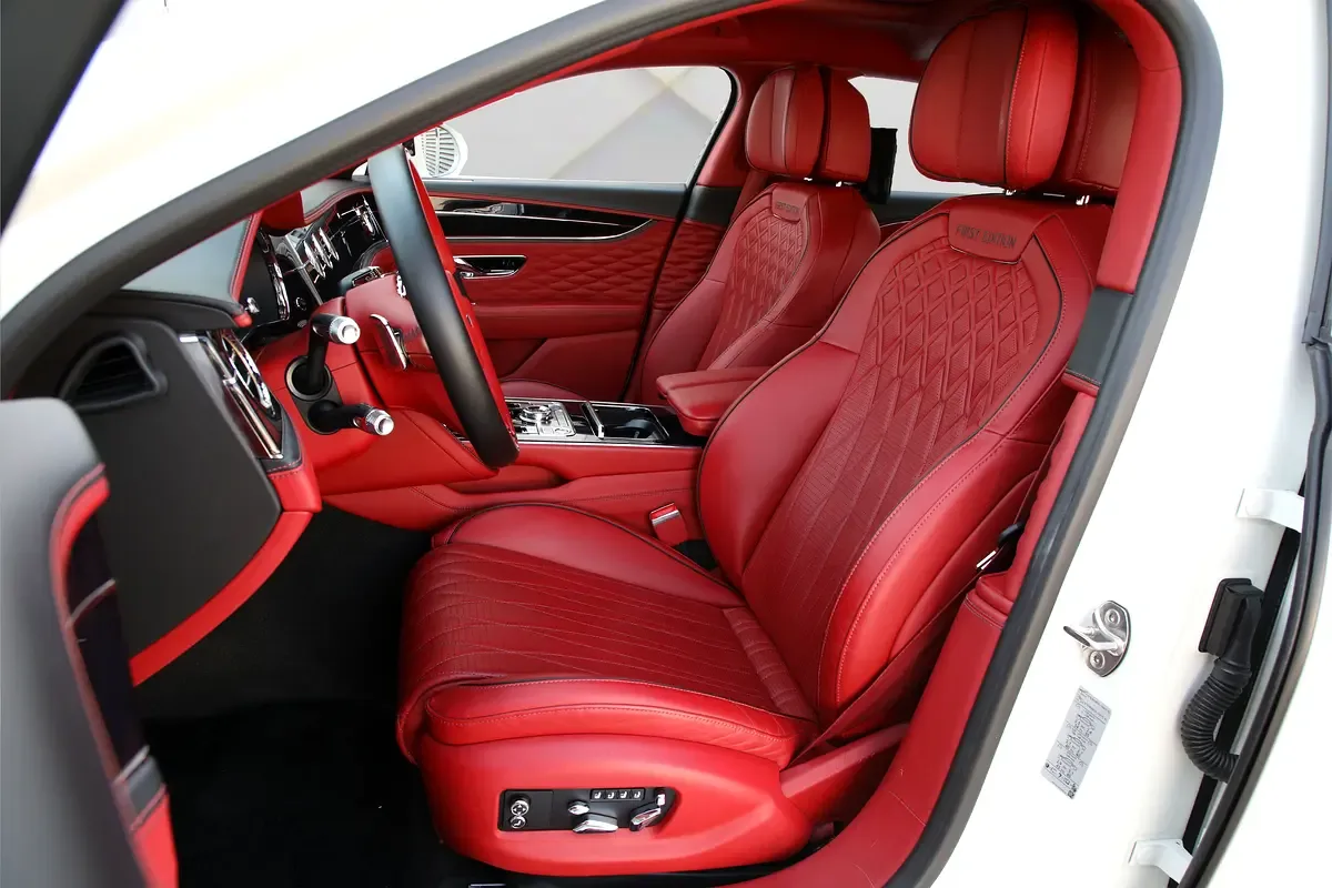Bentley Flying Spur 6.0 W12 AWD AT (635 حصان) - 8