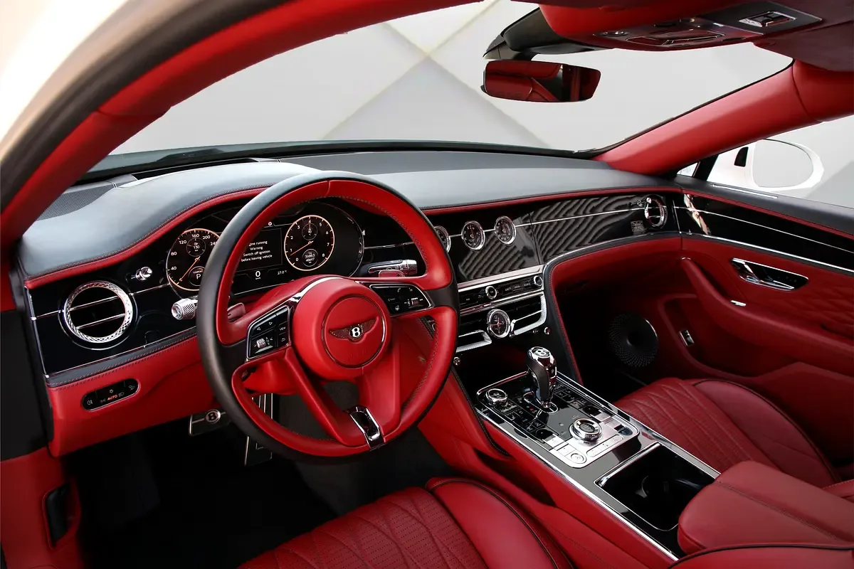 Bentley Flying Spur 6.0 W12 AWD AT (635 حصان) - 7