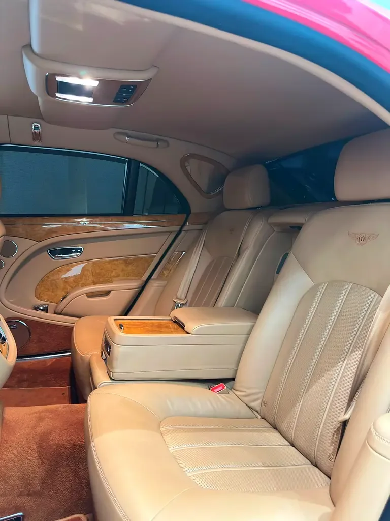 Bentley Mulsanne 6.75 AT (512 hp) - 15