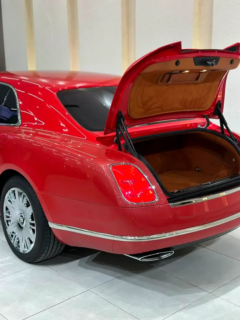 Bentley Mulsanne 6.75 AT (512 hp) - 20