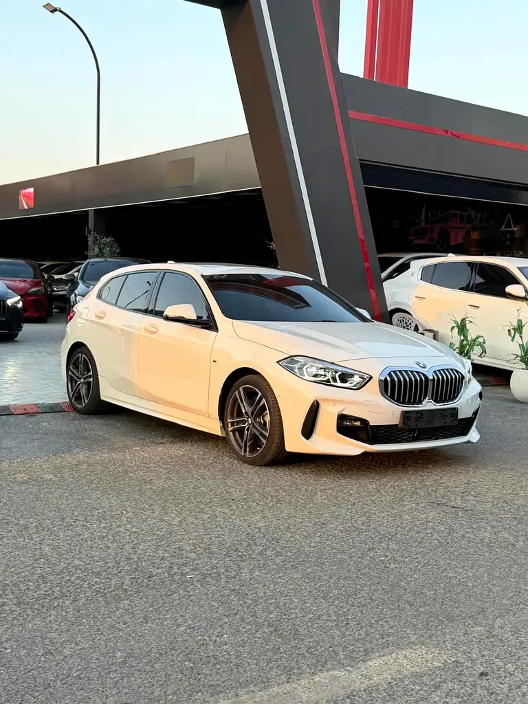 BMW 1 series 120d Steptronic xDrive (190 hp) - 2