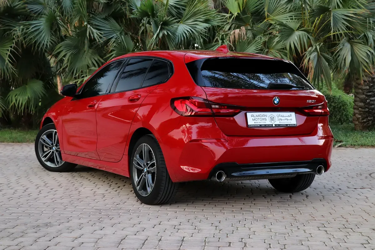 BMW 1 series 120d Steptronic xDrive (190 حصان) - 2