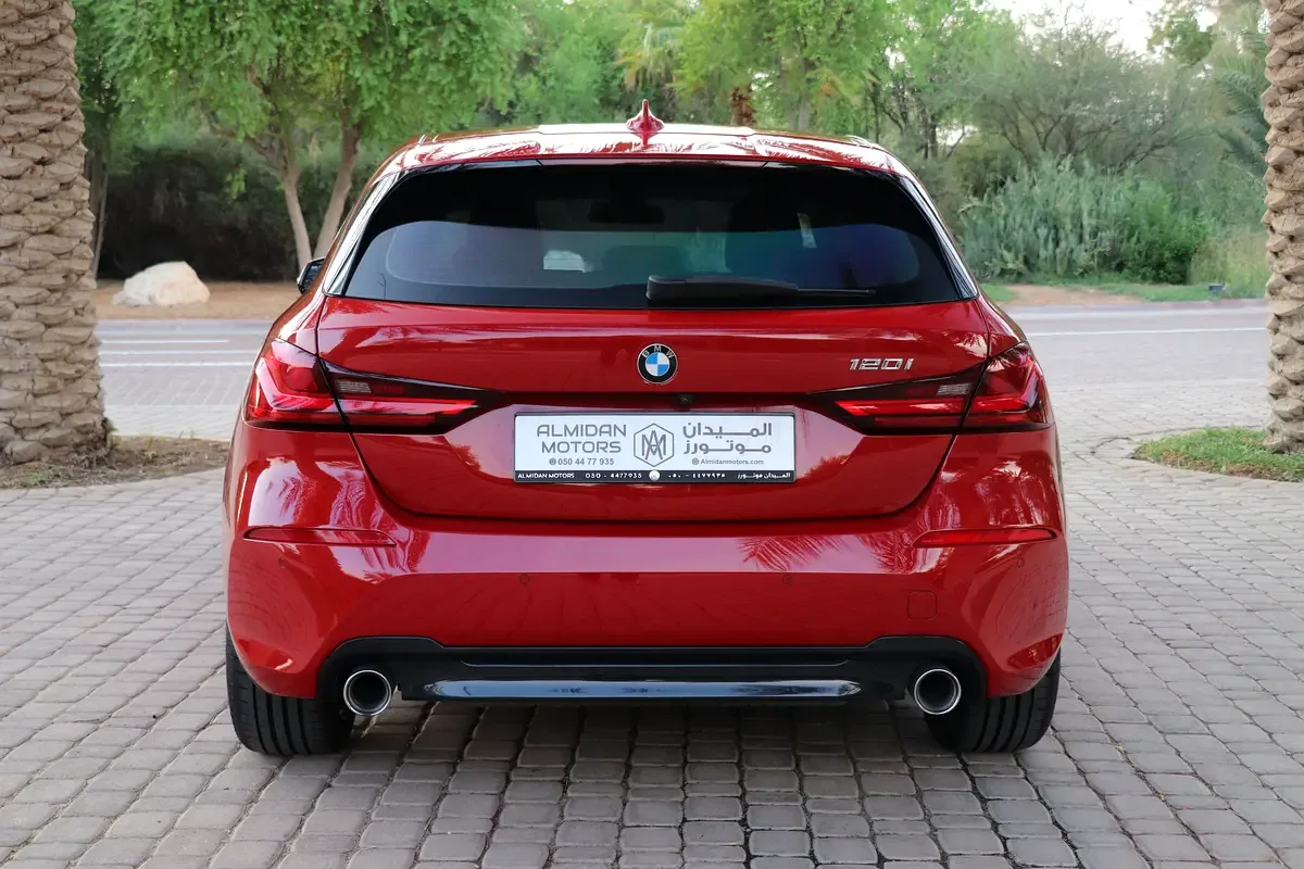 BMW 1 series 120d Steptronic xDrive (190 حصان) - 8