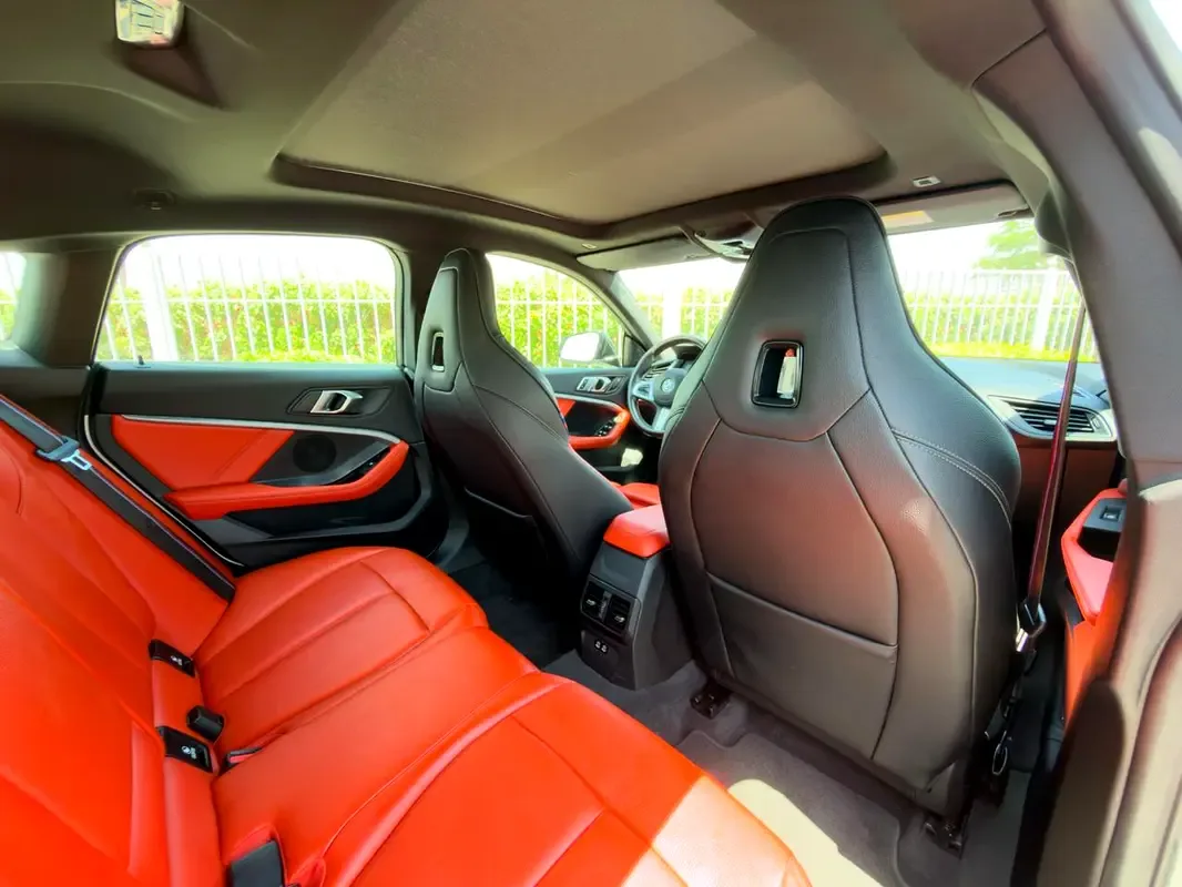 BMW 2 series 2.0 AT 4WD (306 حصان) - 16