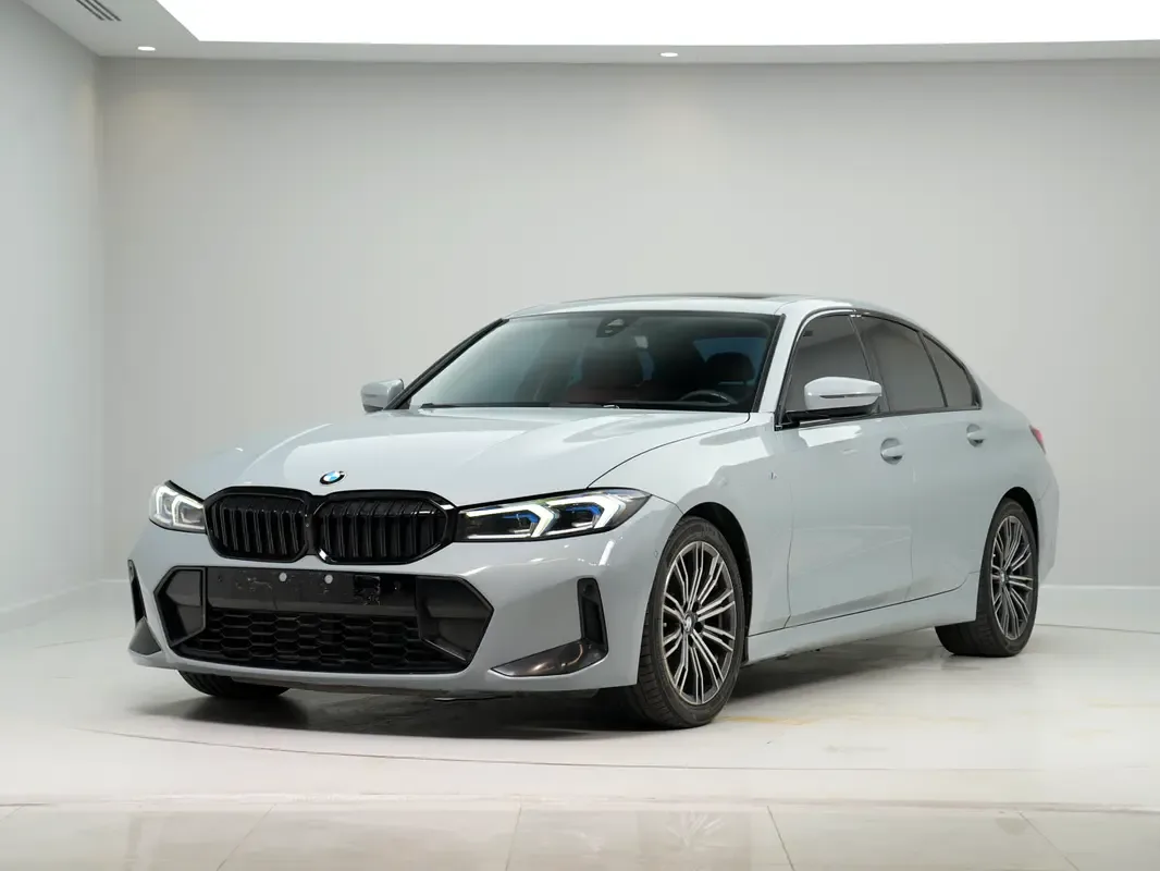 BMW 3 series 2.0 AT RWD (184 hp)