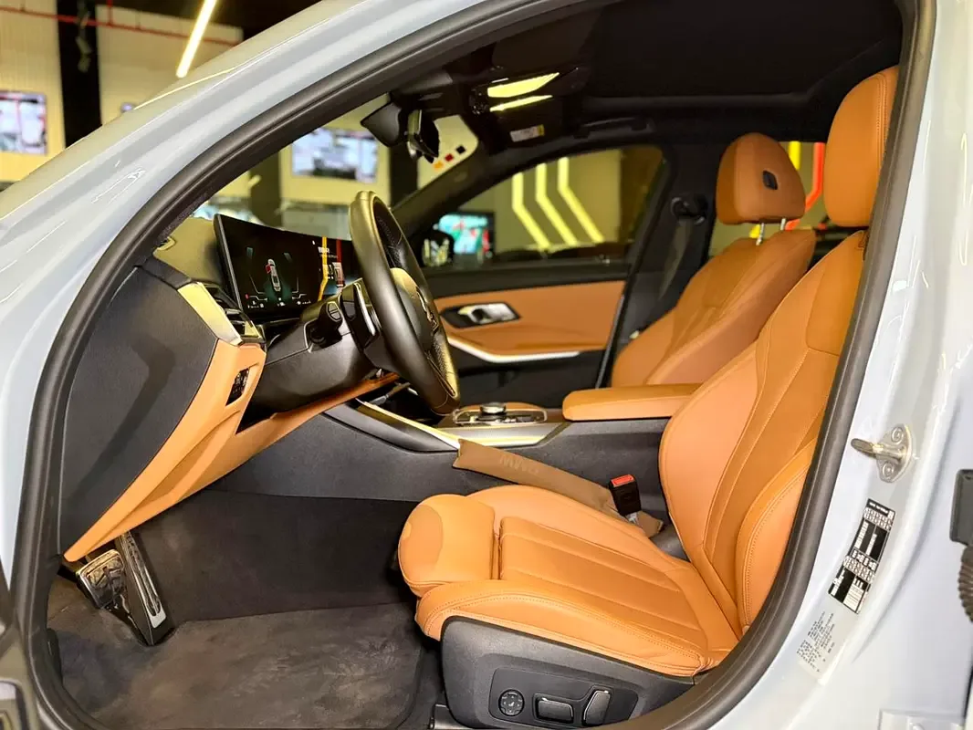 BMW 3 series 2.0 AT RWD (184 hp) - 15
