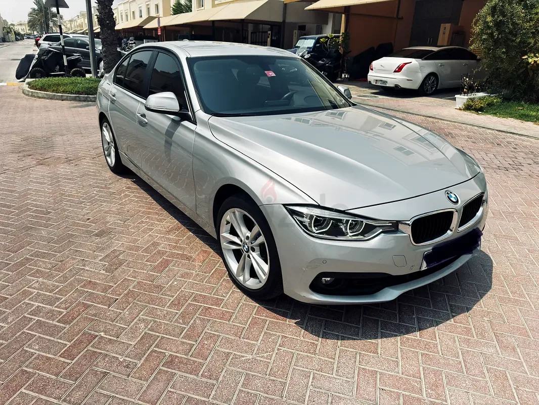 BMW 3 series 318i Steptronic (136 hp)