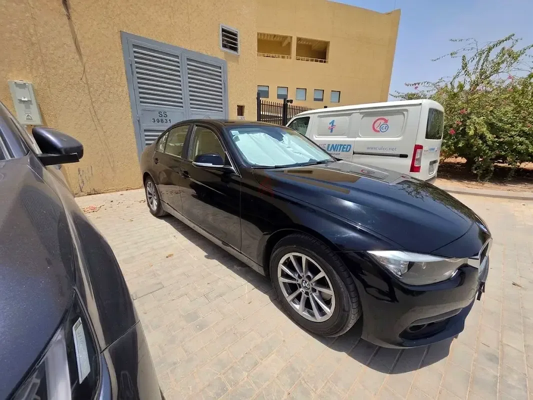 BMW 3 series 318i Steptronic (136 hp) - 3