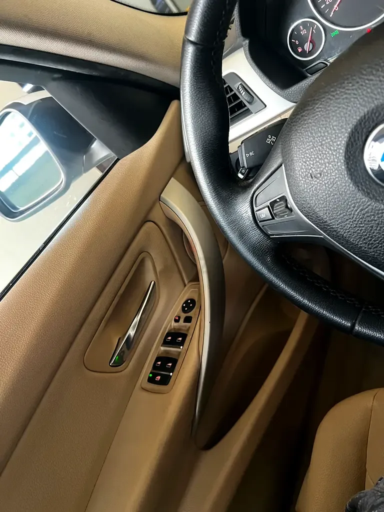BMW 3 series 318i Steptronic (136 حصان) - 20