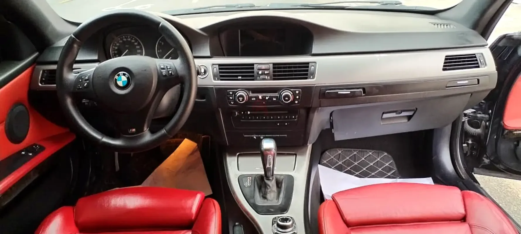 BMW 3 series 320i AT (156 حصان) - 4