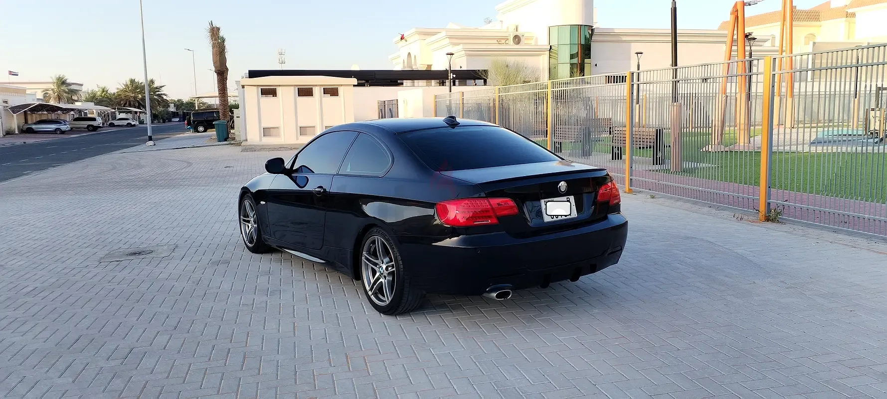 BMW 3 series 320i AT (156 حصان) - 11