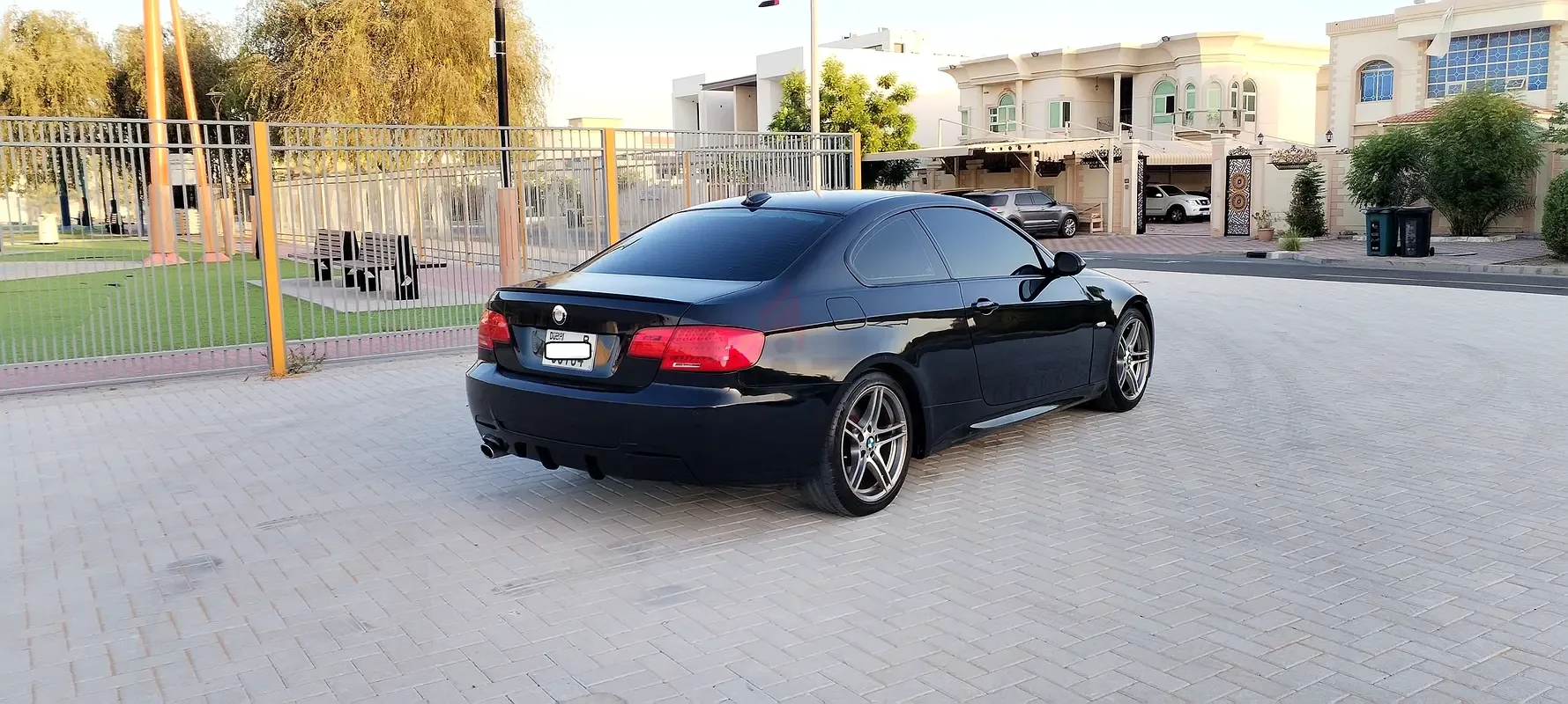 BMW 3 series 320i AT (156 حصان) - 10