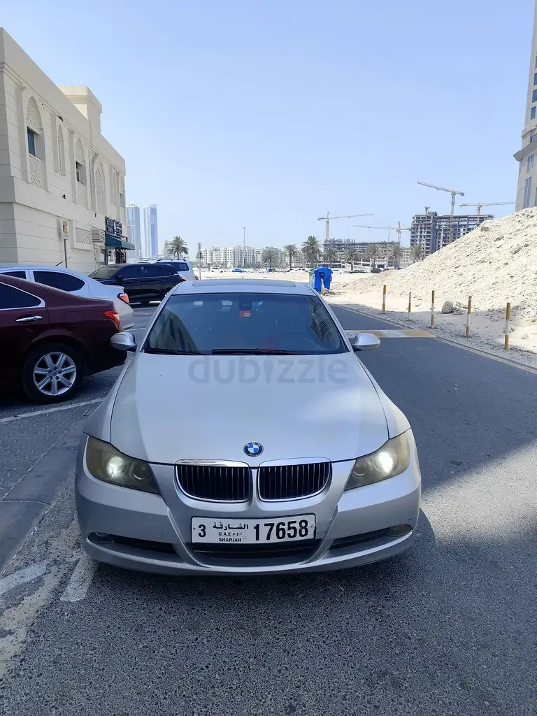 BMW 3 series 325i AT (218 hp)