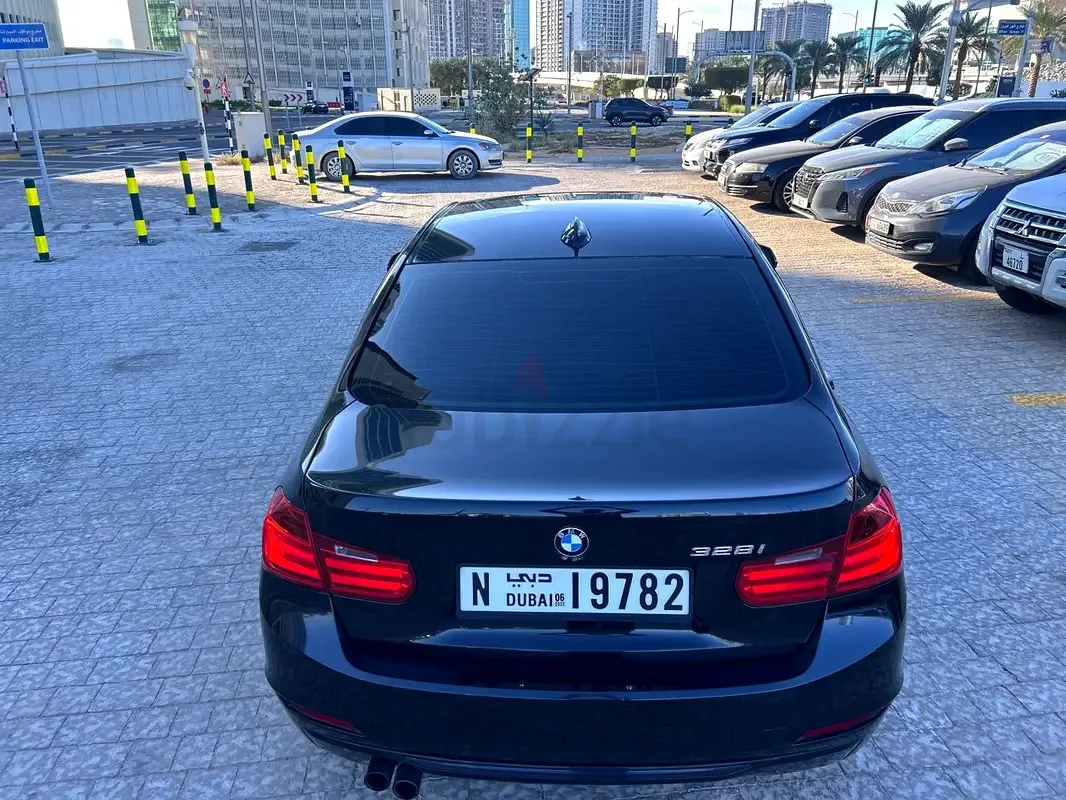 BMW 3 series 328i AT (245 hp) - 10